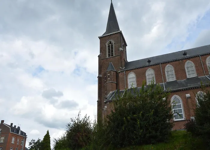 بيت للعطل Farm With Sauna,