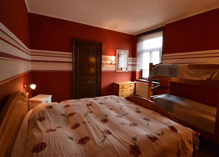 بيت للعطل Farm With Sauna,