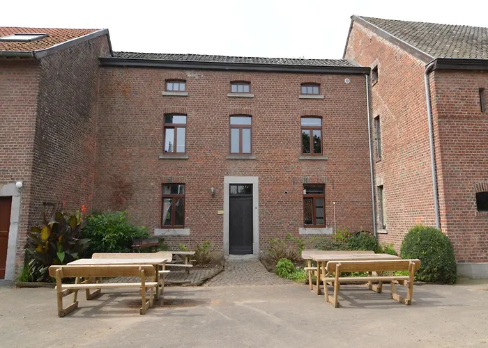 بيت للعطل Farm With Sauna, Teuven